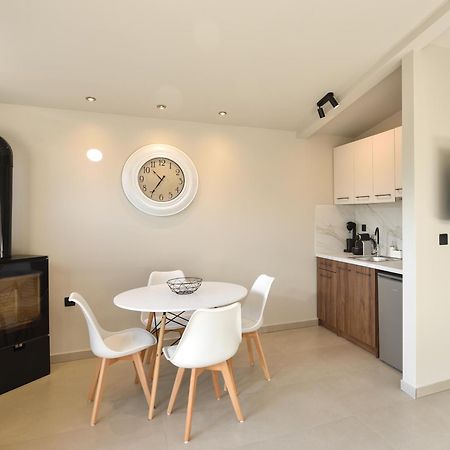 Olive All-Seasons Suites, Panel Hospitality Homes & Villas Литокорон Екстериор снимка