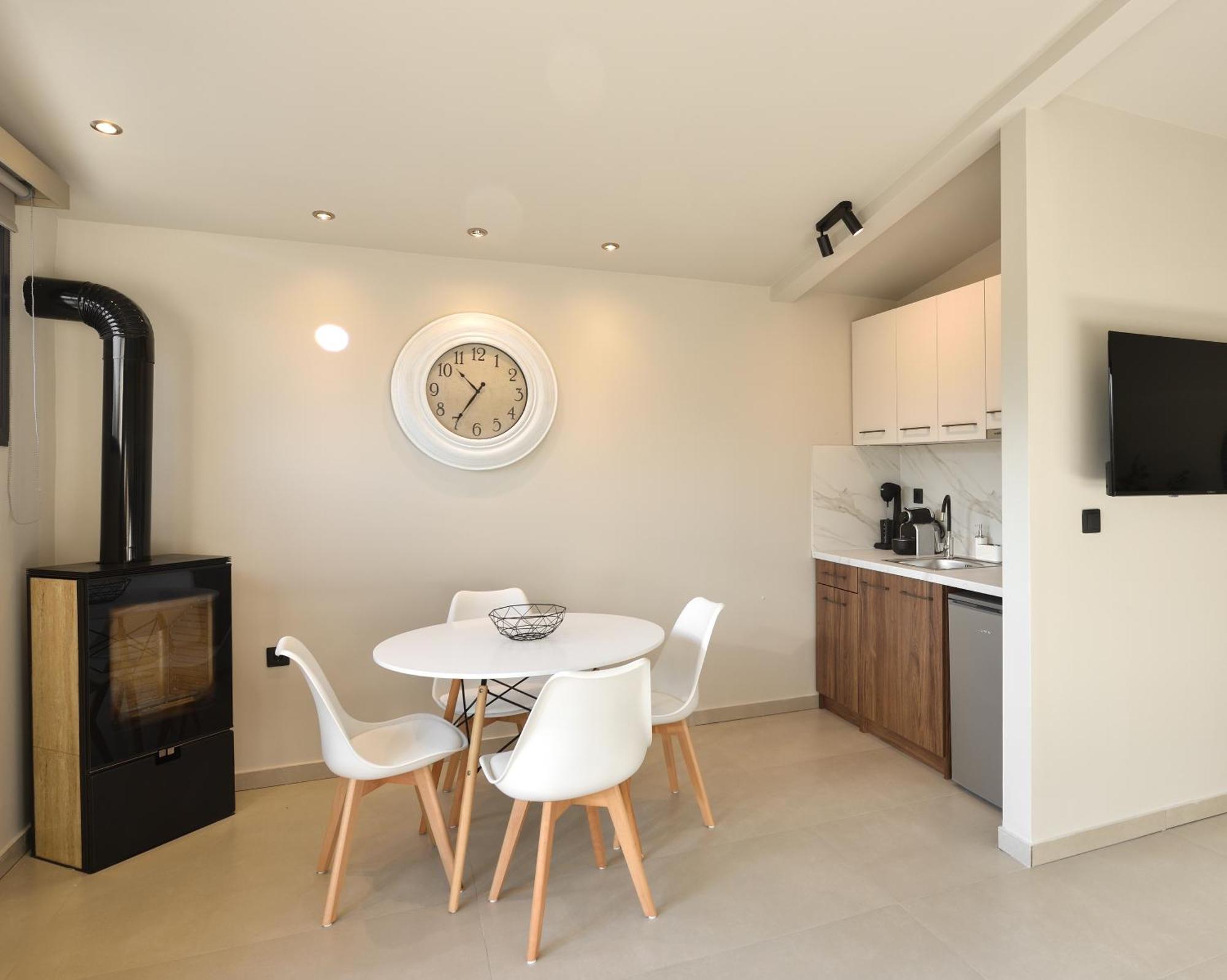 Olive All-Seasons Suites, Panel Hospitality Homes & Villas Литокорон Екстериор снимка