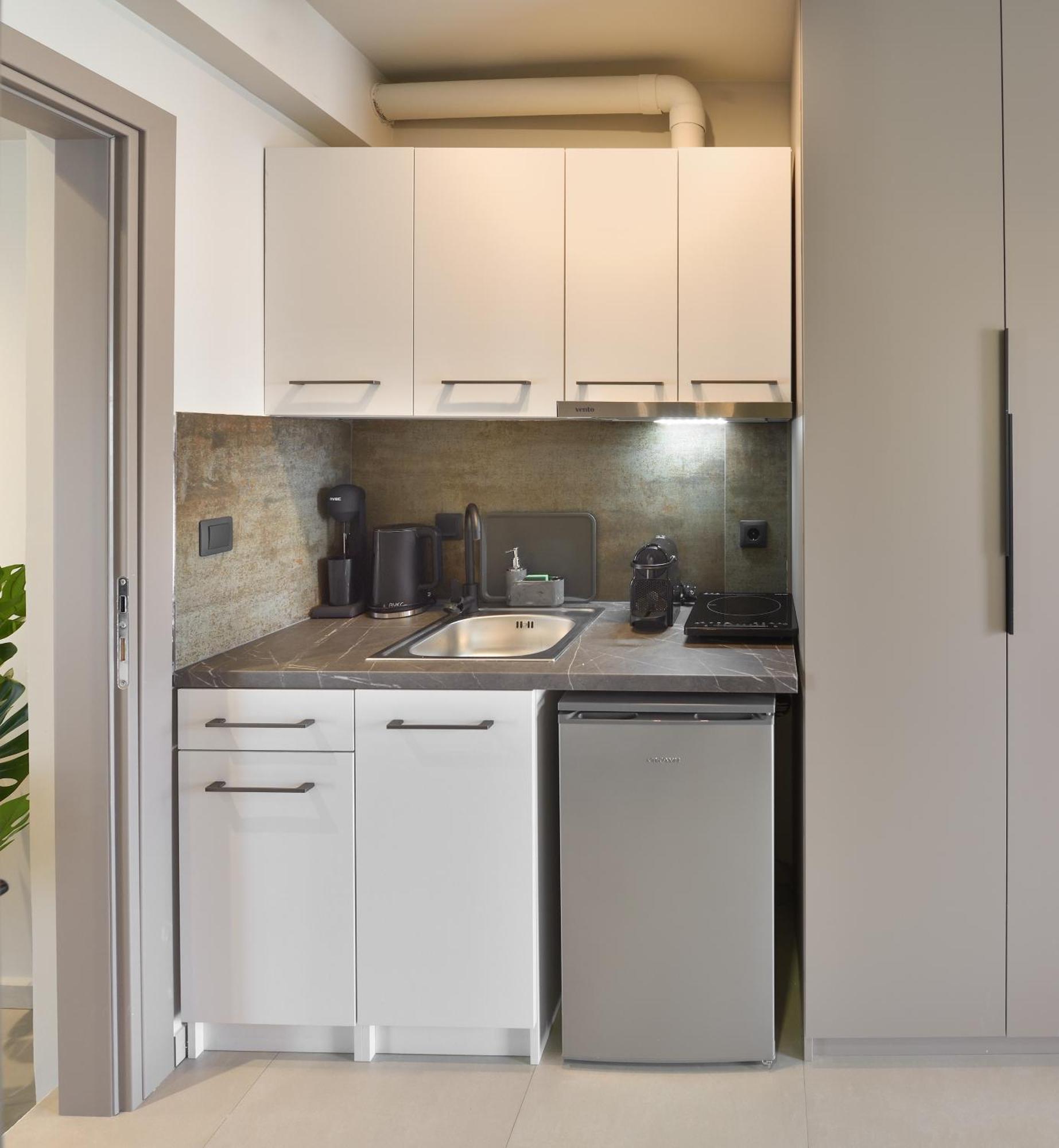 Olive All-Seasons Suites, Panel Hospitality Homes & Villas Литокорон Екстериор снимка